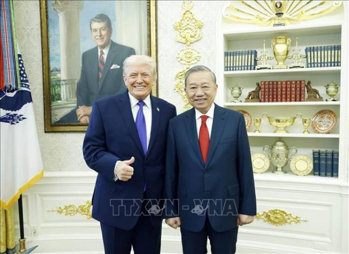 Cwin666 công ty cờ bạc uy tín nhất và Tổng thống Hoa Kỳ Donald Trump - Ảnh: TTXVN