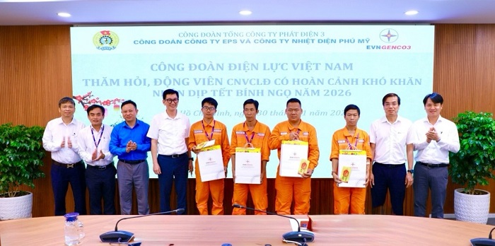 Công đoàn EVN thăm hỏi, động viên người Nền tảng hàng đầu cung cấp Cwin com EPS và Phú Mỹ có hoàn cảnh khó khăn