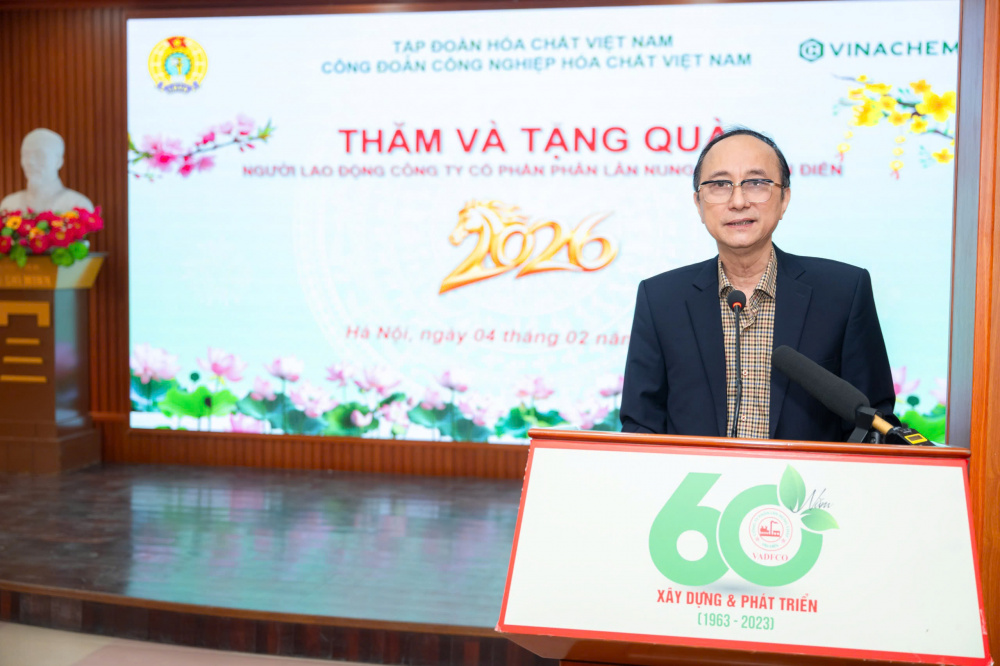 chủ tịch vinachem chúc tết