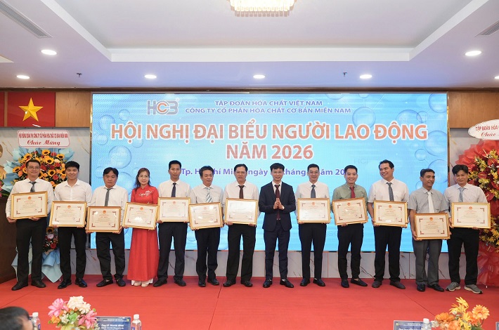 Nền tảng hàng đầu cung cấp Cwin com hoá chất  2