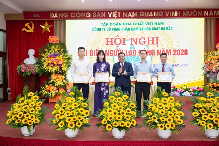 Đạm Hà Bắc