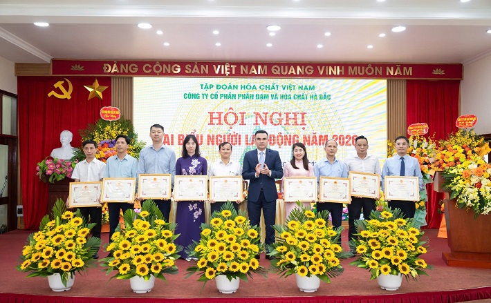 Đạm Hà Bắc