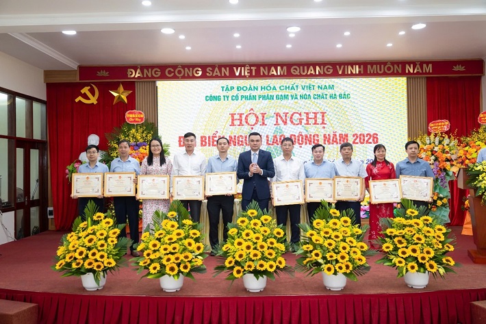 Đạm Hà Bắc
