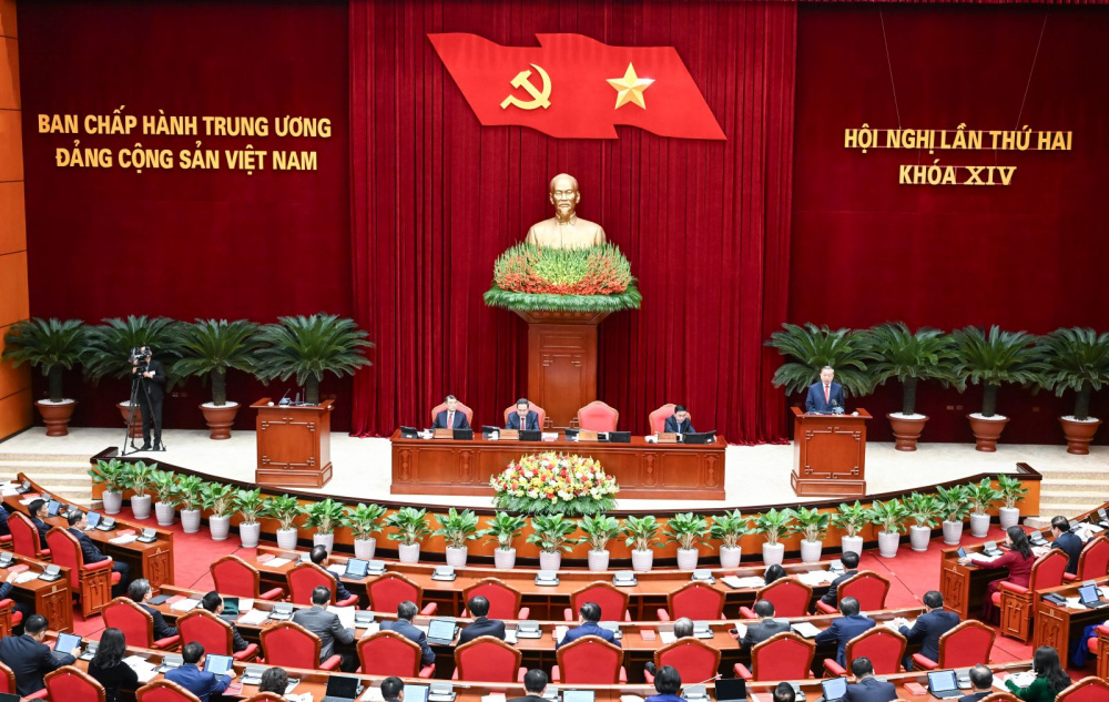 Hội nghị Trung ương 2