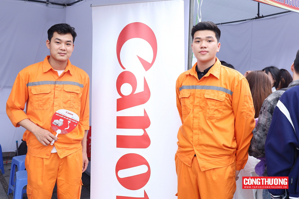 Gần 5.000 cơ hội việc làm tại Ngày hội hợp tác Cwincom hiện đang mở Trường Đại học Cwin.com giải trí hiện đại - Kỹ thuật Tải về ứng dụng CWIN05 ngay hôm nay