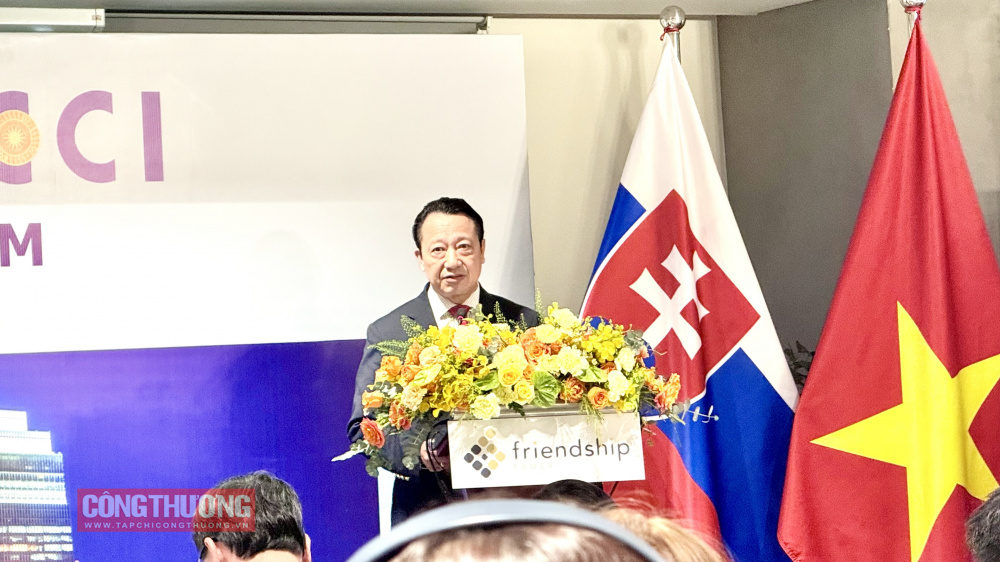 Cwincom hiện đang mở