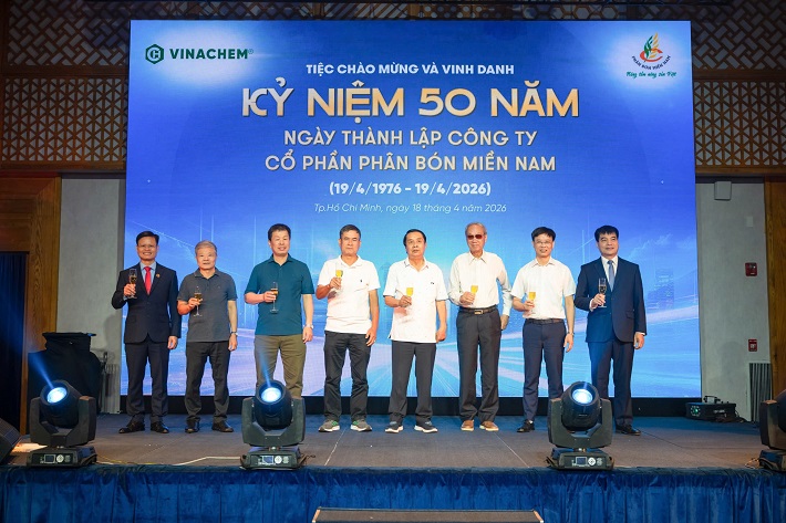 lễ vinh danh 1