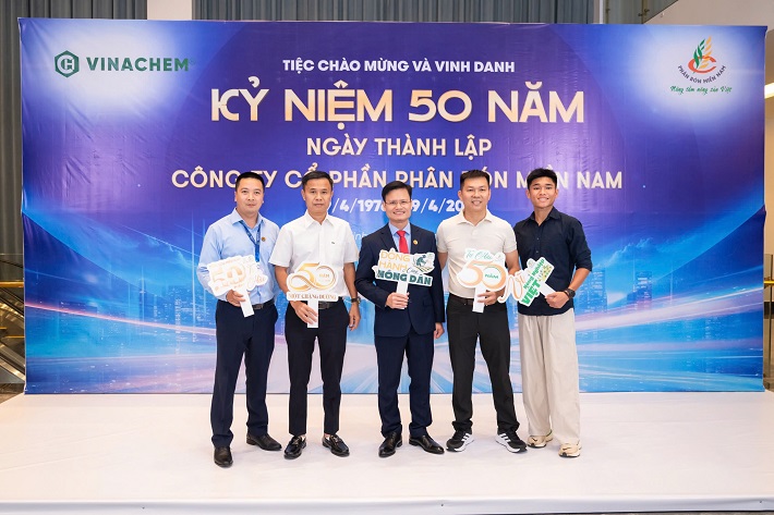 lễ vinh danh 3