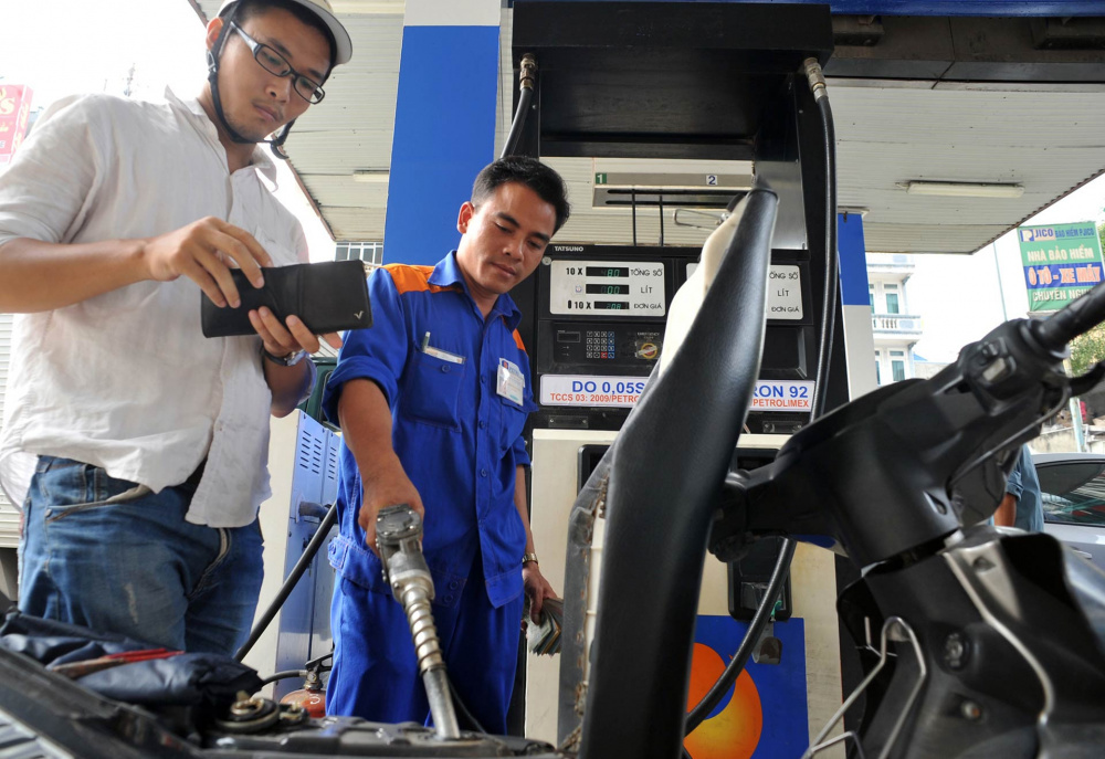 Tăng cường công tác quản lý, điều hành và bình ổn giá