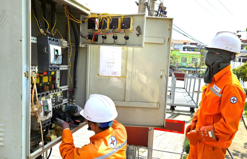 Công ty Điện lực Quảng Ninh