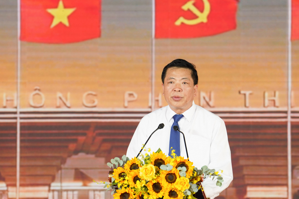 Bộ trưởng Bộ Xây dựng Trần Hồng Minh phát biểu tại buổi lễ