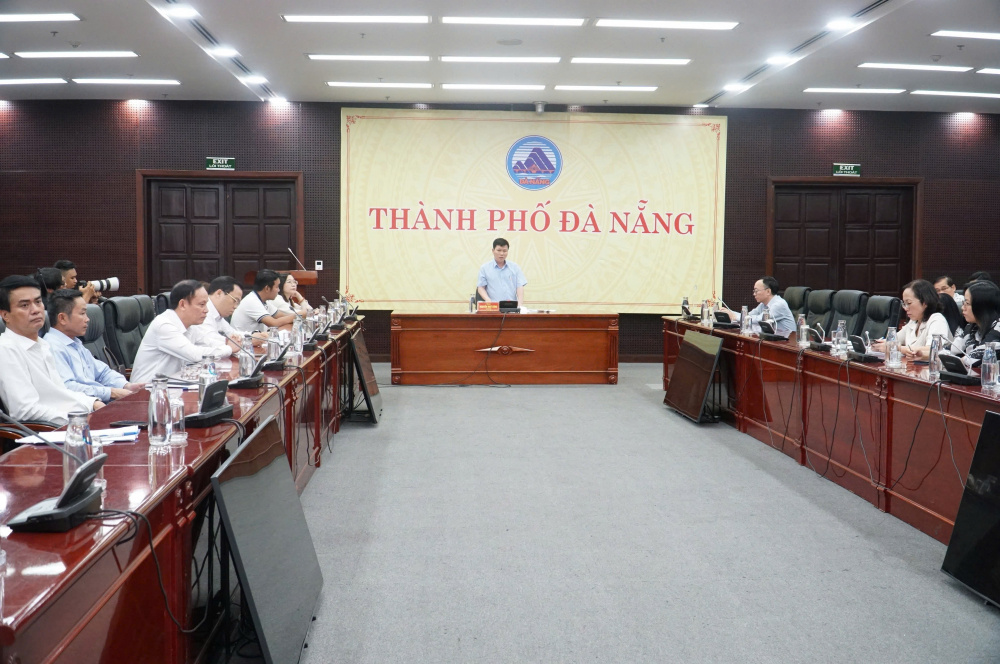 Đà Nẵng họp báo
