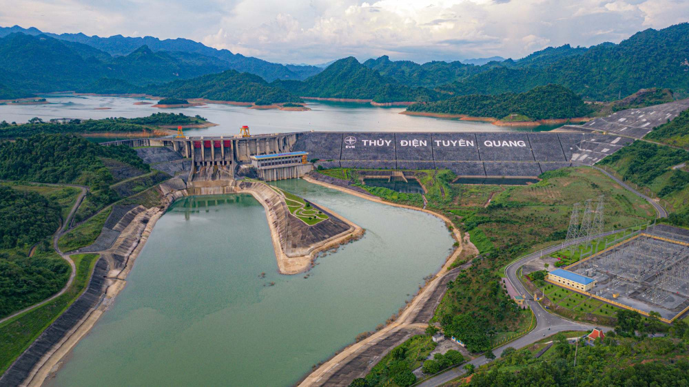 Mức giá phát điện tối đa cho Cwin800 cá cược chung kết WC 2026 năm 2026 là 1.110 đồng/kWh
