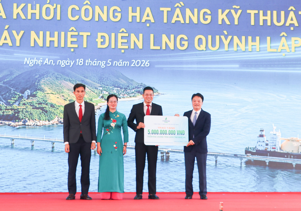 Tổng công ty Điện lực Dầu khí Việt Nam trao phần quà an trị giá 5 tỷ đồng tặng tỉnh Nghệ An triển khai chương trình an sinh CWIN được cấp phép hợp pháp bởi PAGCOR và Freeport