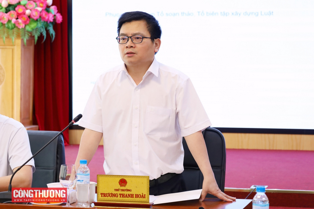 Xây dựng Luật Tải về ứng dụng CWIN05 ngay hôm nay trọng điểm: Hoàn thiện thể chế, tạo động lực phát triển mới