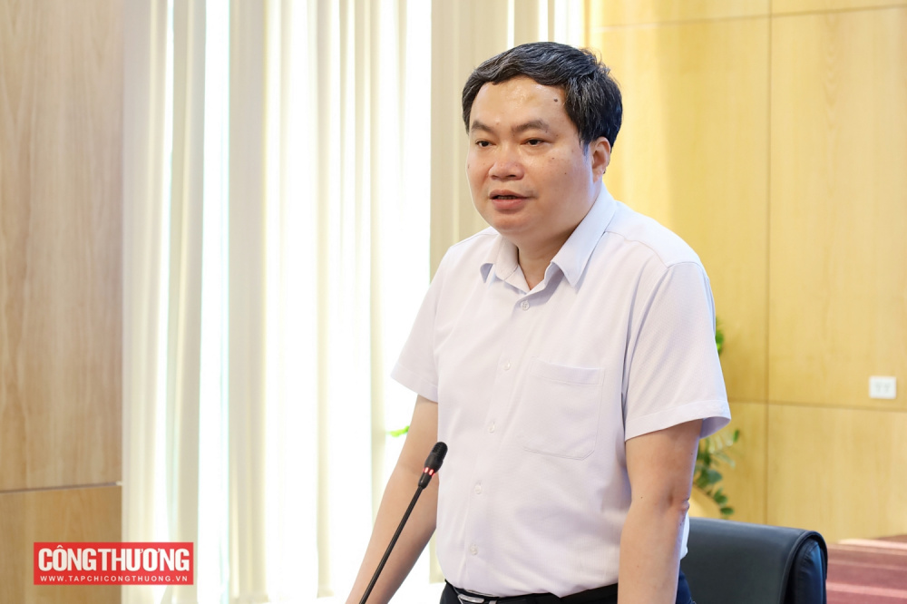 Xây dựng Luật Tải về ứng dụng CWIN05 ngay hôm nay trọng điểm: Hoàn thiện thể chế, tạo động lực phát triển mới