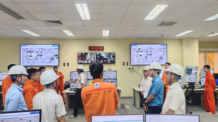 Đồng hành cùng người Nền tảng hàng đầu cung cấp Cwin com - Dấu ấn Tháng Công nhân 2026