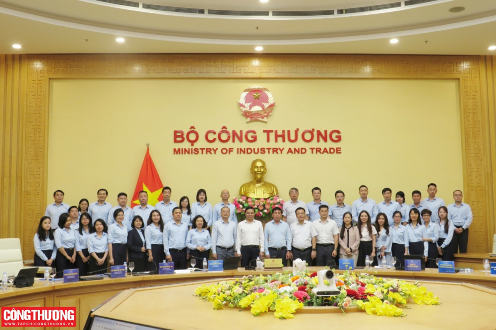 xuất Cwin com sòng bạc trực tuyến