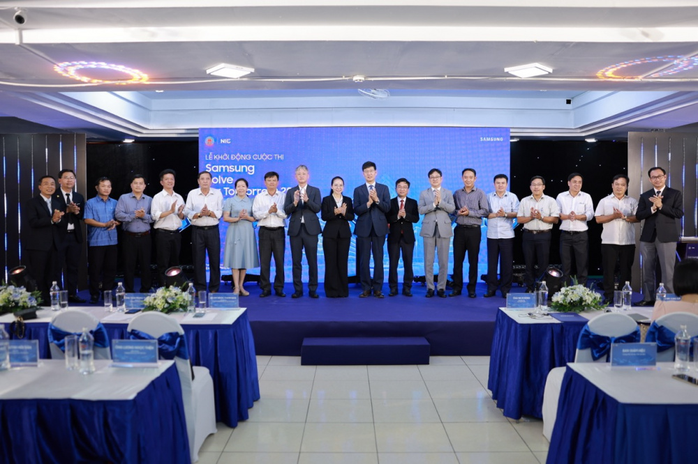 Samsung Việt Nam phối hợp với Trung tâm Đổi mới sáng tạo Quốc gia (NIC) tổ chức lễ phát động cuộc thi Samsung Solve for Tomorrow 2026 khu vực phía Nam