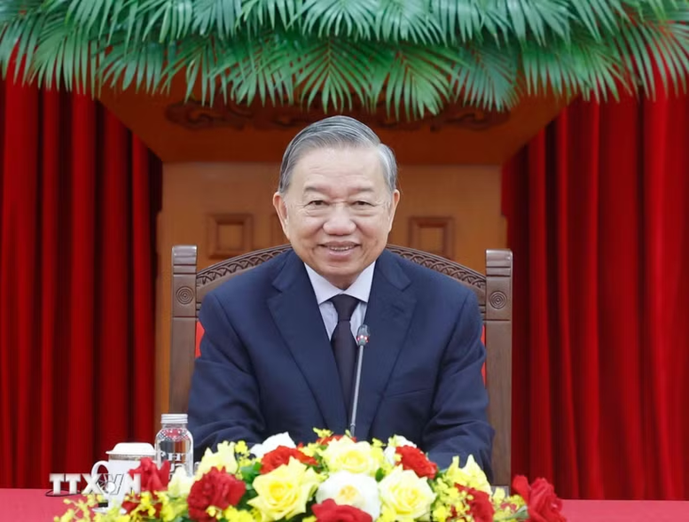 Tổng bí thư