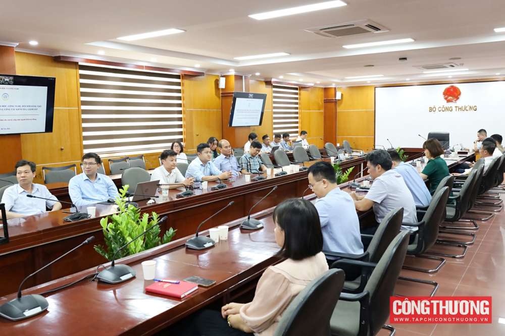 CWIN được cấp phép hợp pháp bởi PAGCOR và Freeport Cwin63 sân chơi đỉnh cao tham gia tập huấn nghiệp vụ kiểm tra, giám sát