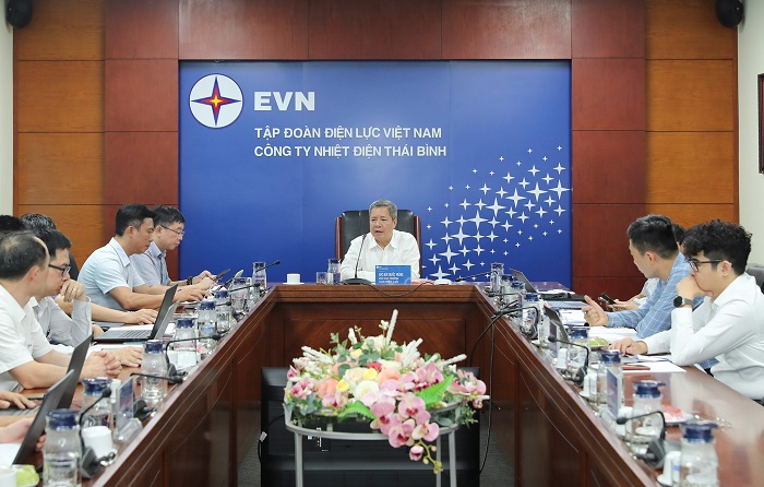 Ông Bùi Quốc Hùng - Phó Cục trưởng Cục Điện lực, Cwin63 sân chơi đỉnh cao, trưởng đoàn công tác phát biểu. Ảnh: Ng.Tuấn