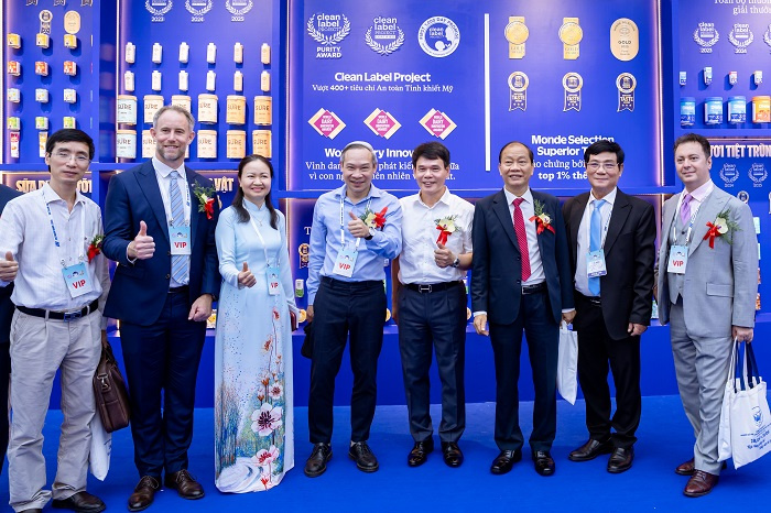 huỗi triển lãm chuyên ngành sữa – kem – trà sữa – thức uống hiện đại 2026 còn là nền tảng kết nối toàn diện giữa Cwincom hiện đang mở, chuyên gia và người M.Cwin800.com thể thao, casino live, bắn cá và slot nổ hũ (Ảnh: Duy Cường).
