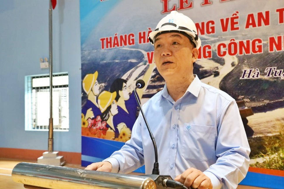 giám đốc Than Hà Tu