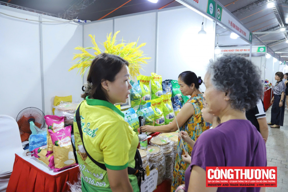 sản phẩm Cwin là sân chơi cá cược trực tuyến tại Việt Nam nông thôn