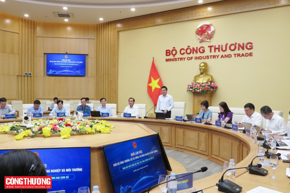 hội nghị Cwin Đăng Ký + 1888k