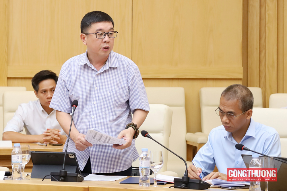 Tham dự cuộc họp có đại diện các đơn vị thuộc Cwin63 sân chơi đỉnh cao và đại diện các đơn vị cung cấp và sử dụng than cho Nền tảng hàng đầu cung cấp Cwin com điện