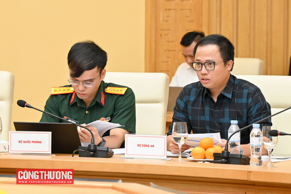 Nhấn mạnh tiến độ xây dựng dự án Luật, Thứ trưởng cho biết dự thảo vẫn phải trình Quốc hội trước ngày 31/7, do đó đề nghị các thành viên Tổ soạn thảo dành nhiều thời gian, tâm huyết để tiếp tục hoàn thiện dự thảo với chất lượng cao nhất.