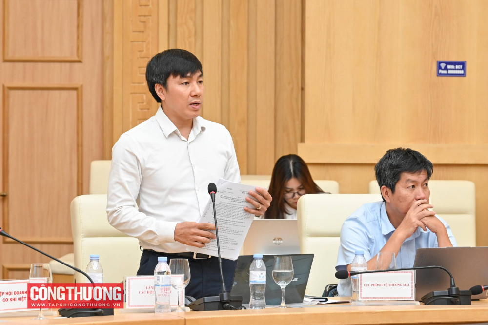 Nhấn mạnh tiến độ xây dựng dự án Luật, Thứ trưởng cho biết dự thảo vẫn phải trình Quốc hội trước ngày 31/7, do đó đề nghị các thành viên Tổ soạn thảo dành nhiều thời gian, tâm huyết để tiếp tục hoàn thiện dự thảo với chất lượng cao nhất.