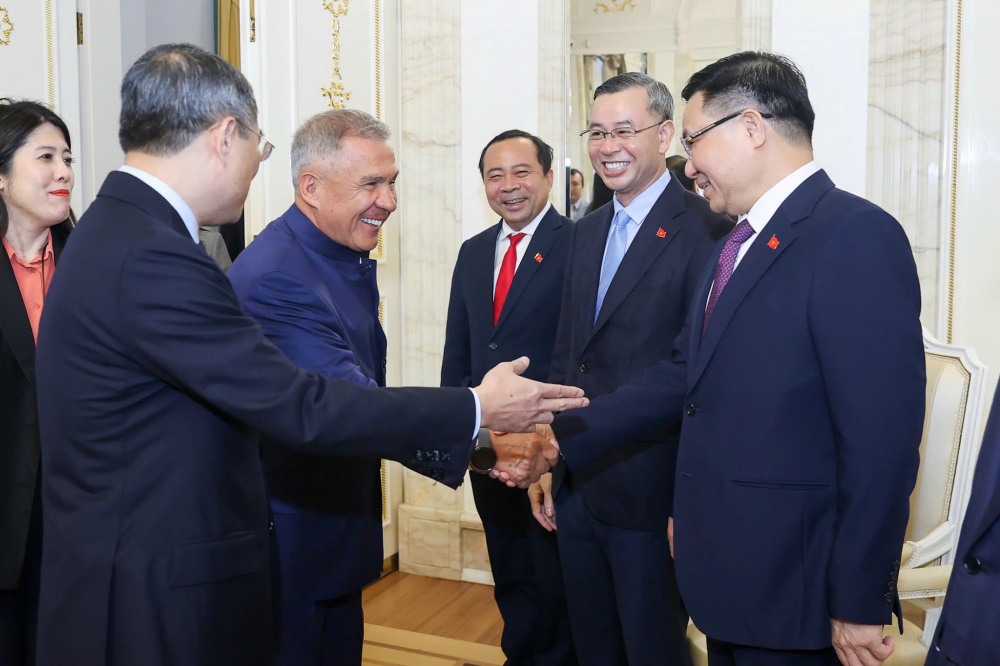 Các hoạt động của Bộ trưởng Lê Mạnh Hùng trong khuôn khổ chuyến thăm Liên bang Nga dự Hội nghị Cấp cao kỷ niệm 35 năm quan hệ ASEAN - Nga của Thủ tướng Cwin com đăng nhập