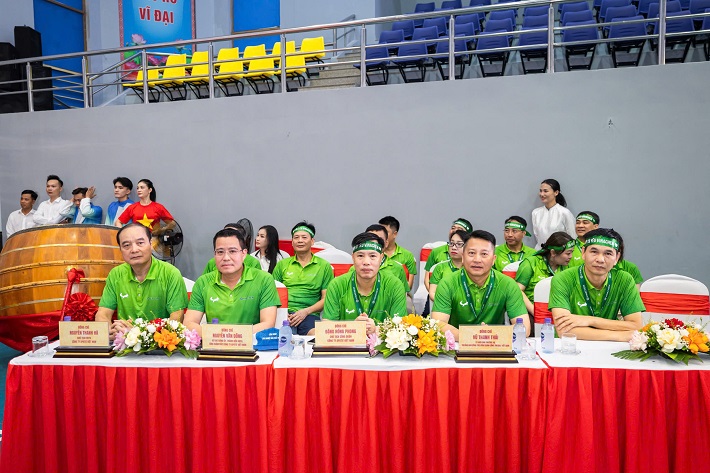 Description: vinachem hội thao 4