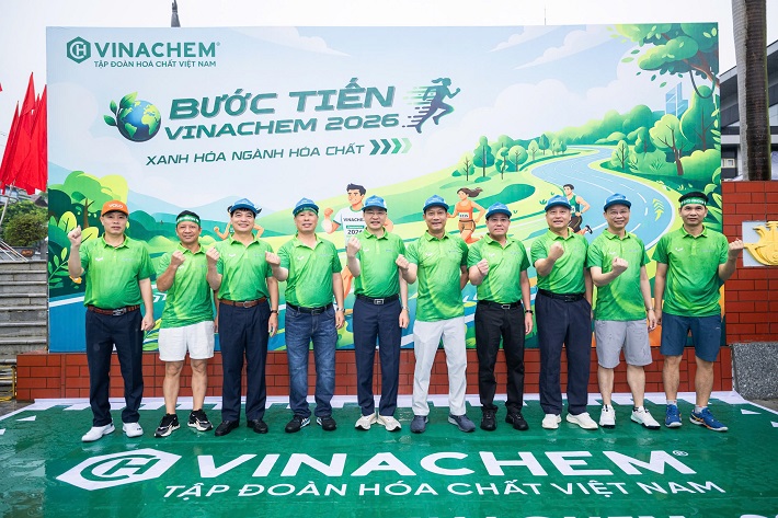 Description: vinachem hội thao 5