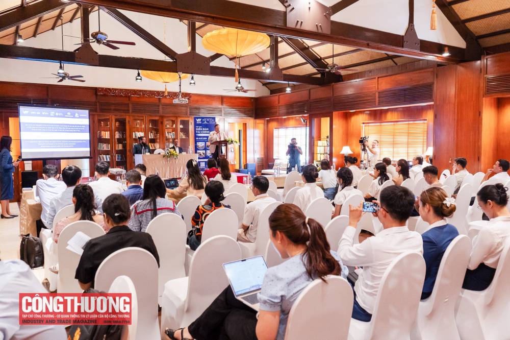 Họp báo về sự kiện Diễn đàn Tài chính Việt Nam năm 2026 tại Đà Nẵng