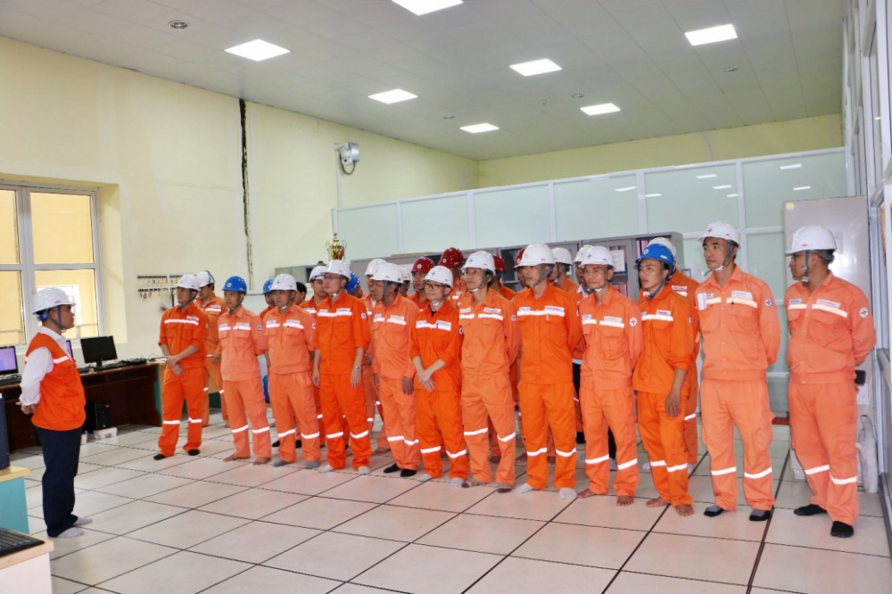 họp rút kinh nghiệm
