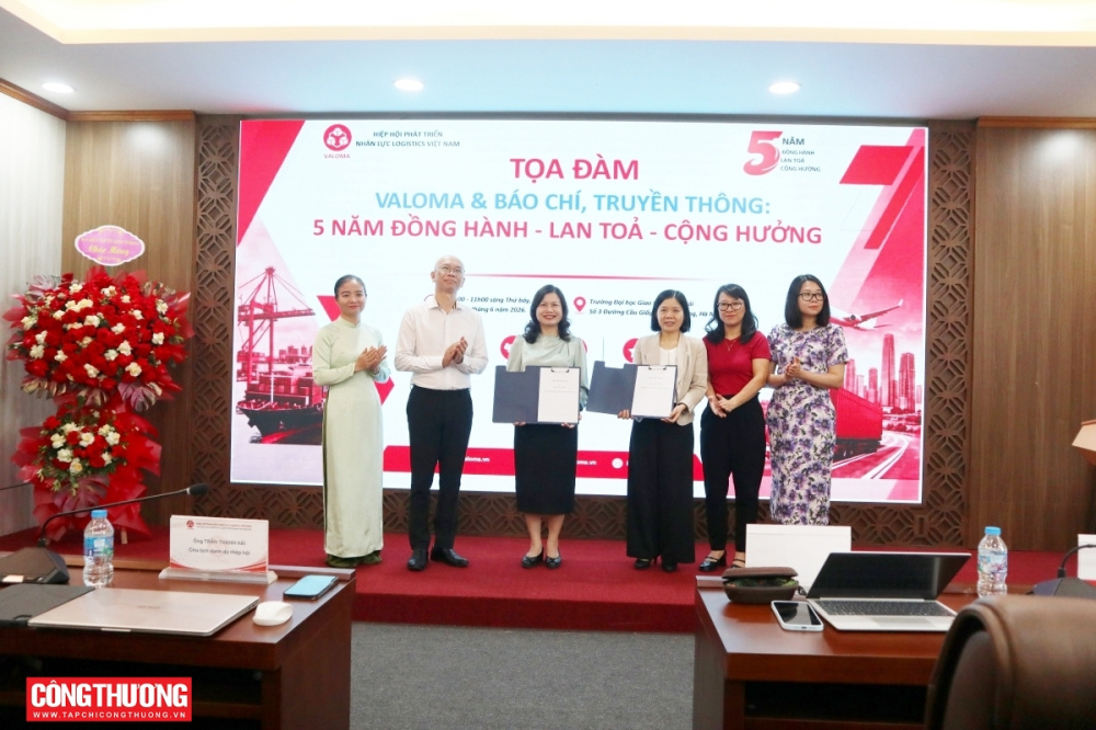 tạp chí