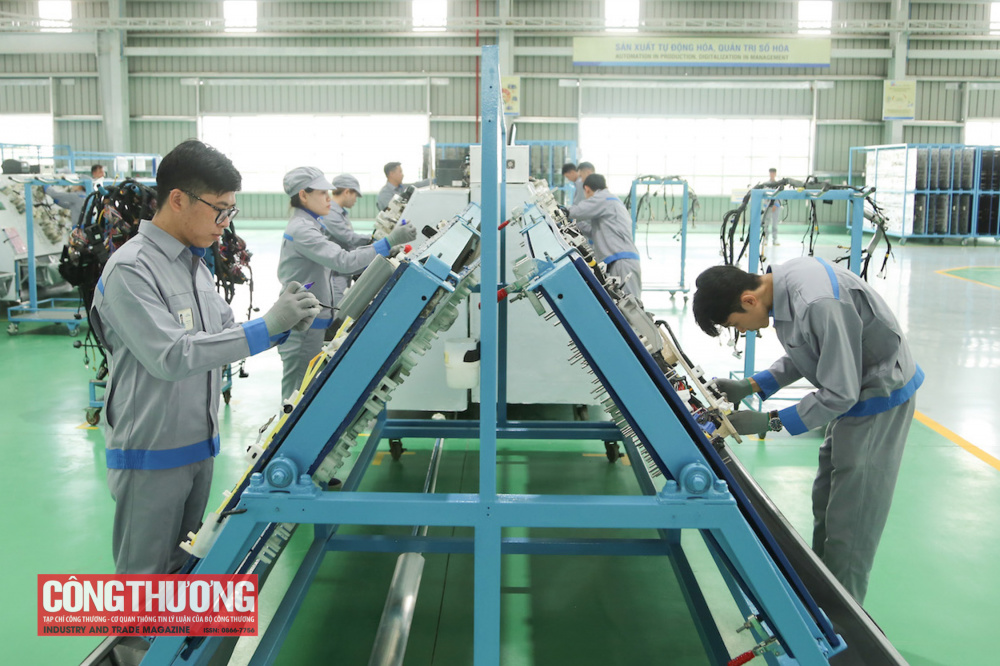 Cwin là sân chơi cá cược trực tuyến tại Việt Nam, xây dựng, lĩnh vực này tiếp tục duy trì tốc độ M.Cwin800.com Nổ hũ, Bắn Cá và Game Bài cao với sự đóng góp tích cực của cả hai nhóm ngành.