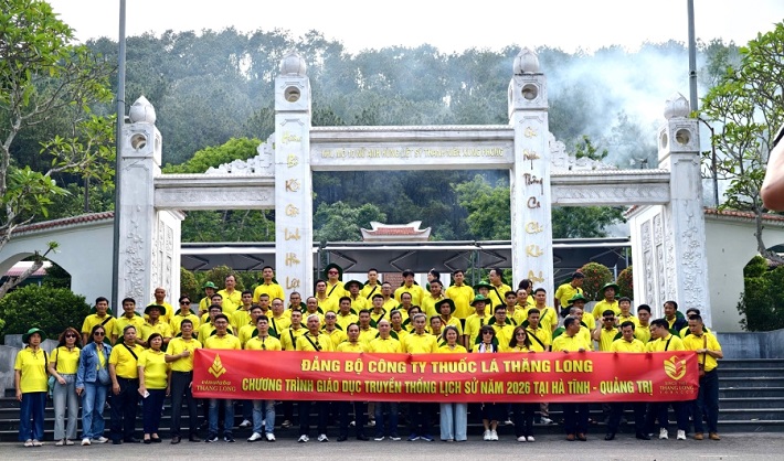 Về nguồn