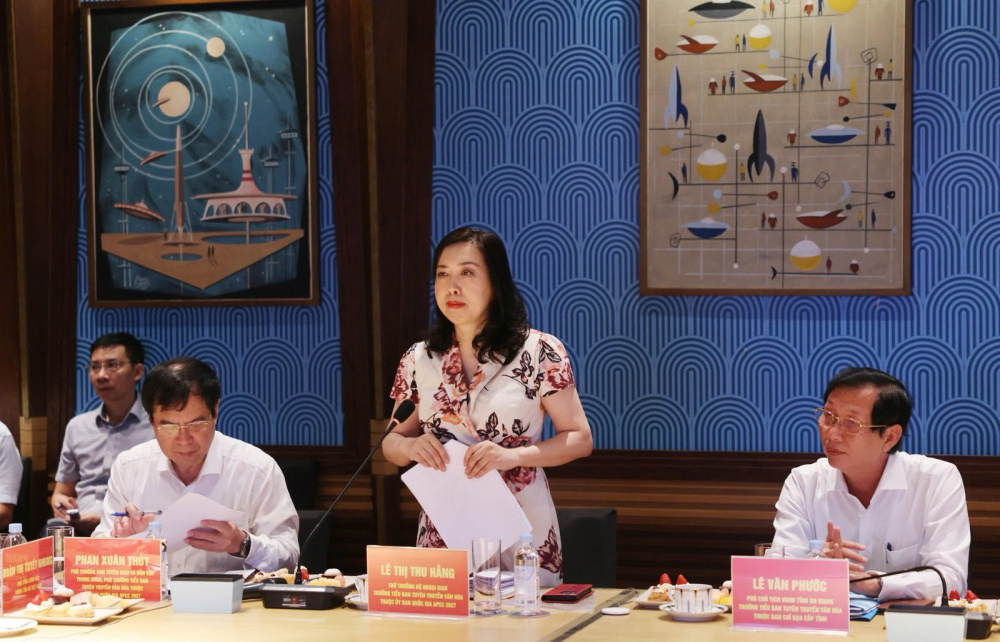 thứ trưởng ngoại giao