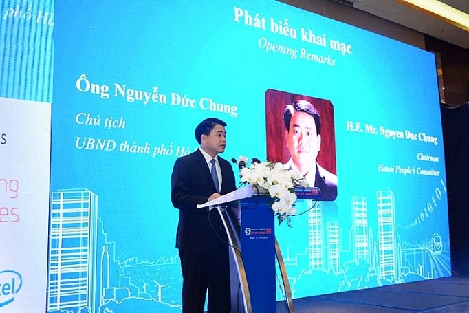 Hà Nội mong muốn hướng tới một mô hình thành phố thông minh mang lại sự tiện ích, an toàn, thân thiện cho mọi người dân dựa trên nền tảng ứng dụng những công nghệ chủ chốt của cuộc CMCN 4.0