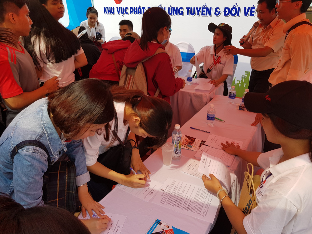 Sự kiện thu hút nhiều sinh viên và người Nền tảng hàng đầu cung cấp Cwin com ứng tuyển