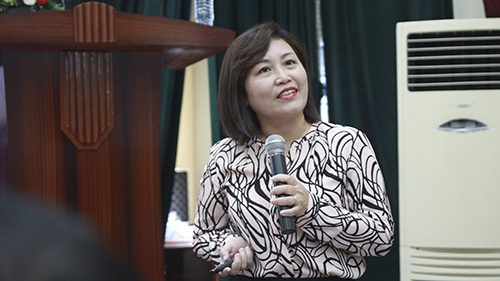 bà Nguyễn Lan Hương – Nguyên Giám đốc quốc gia Liên minh Quốc tế về Uống có trách nhiệm (IARD) chia sẻ những kiến thức, hiểu biết chung về "Uống có trách nhiệm"