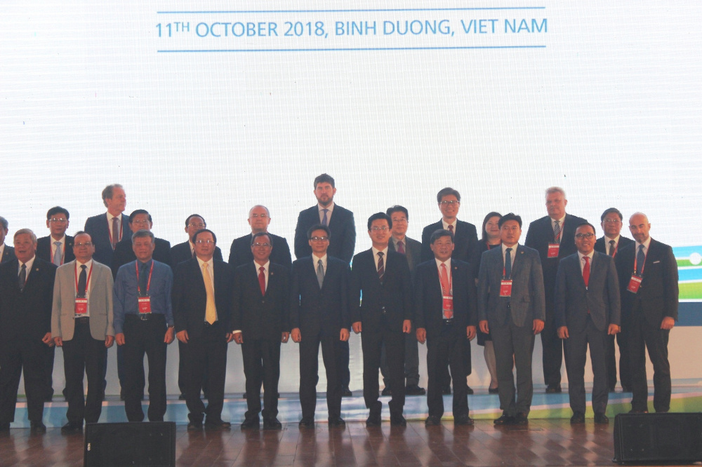  Hơn 30 Thị trưởng tham dự WTA 11