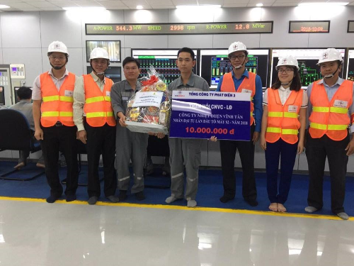 Ban lãnh đạovà Công đoàn Tổng công ty GENCO3 thăm hỏi và tặng quà  cho CNVCLĐ Công ty Nhiệt điện Vĩnh Tân
