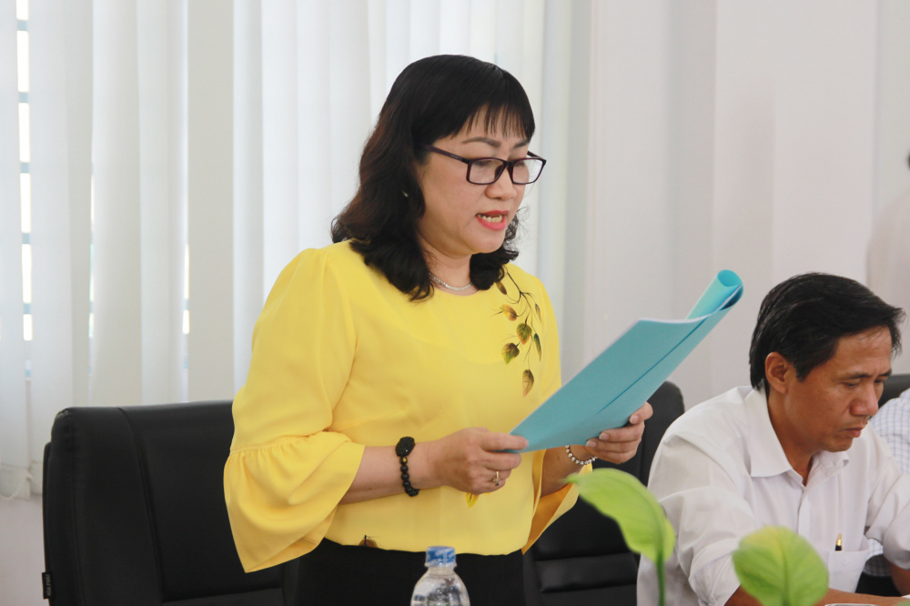 Chủ tịch Công đoàn Th&eacute;p Tây Đô Vương Thị Mai Tâm chia sẻ với CĐCTVN và Công đoàn VNSTEEL những nỗ lực không ngừng nghỉ của tập thể cán bộ công nhân viên Công ty thời gian qua.