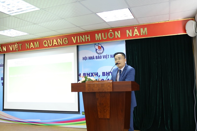 Nhà báo Quốc tế Lê Hoàng Anh Tuấn PTBT, Tổng đại diện khu vực châu Á - Thái Bình Dương tại Singapore Tạp chí Phòng chống Tham nhũng và hợp tác Quốc tế phát biểu 