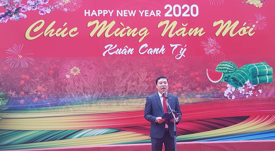 Ông Thân Đức Việt